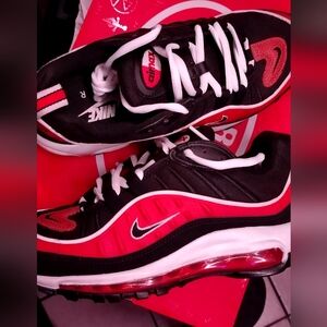 Nike big kids size 7 97 air max